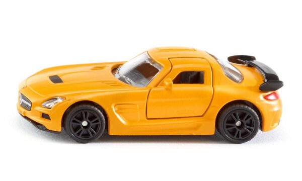 Siku 1542 Mercedes-Benz SLS AMG Black Series Geel 80x36x23mm